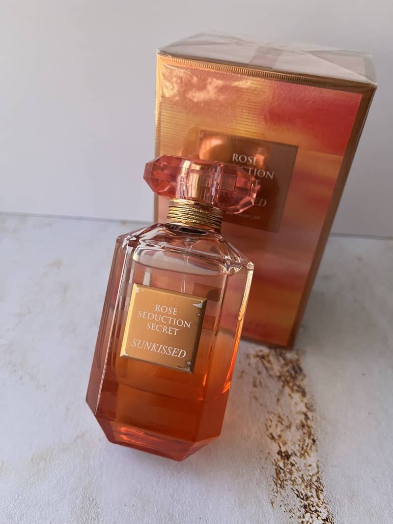ویکتوریا سکرت بامبشل ساندرنچند-VICTORIA'S SECRET - Bombshell Sundrenched - Image 2
